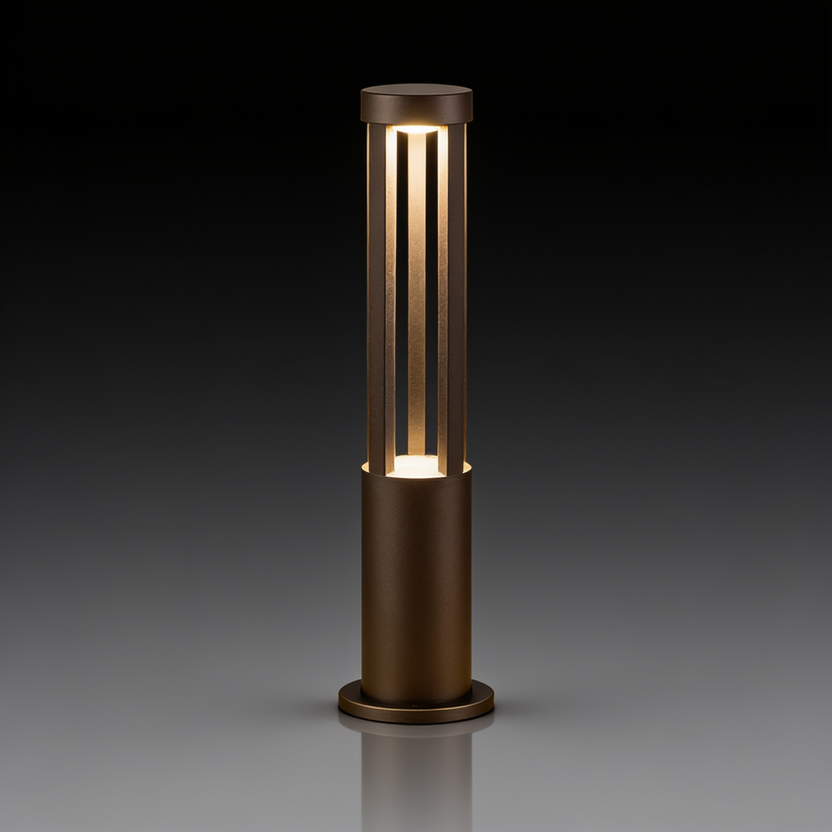 Outdoor Lawn Lamp for Garden Paths, Iron, IP65, 15.7 or 23.6 in