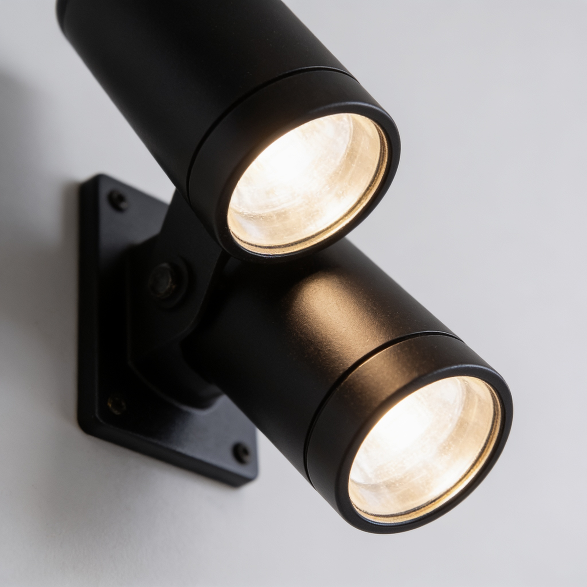 Outdoor Up Down Wall Light, Double Head Aluminum Sconce, IP54